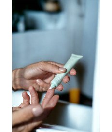 N°4 CONTOUR DES YEUX....